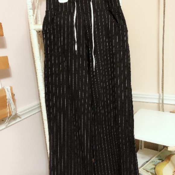 3 for $20 Classic Lululemon Athietica Pants size 4